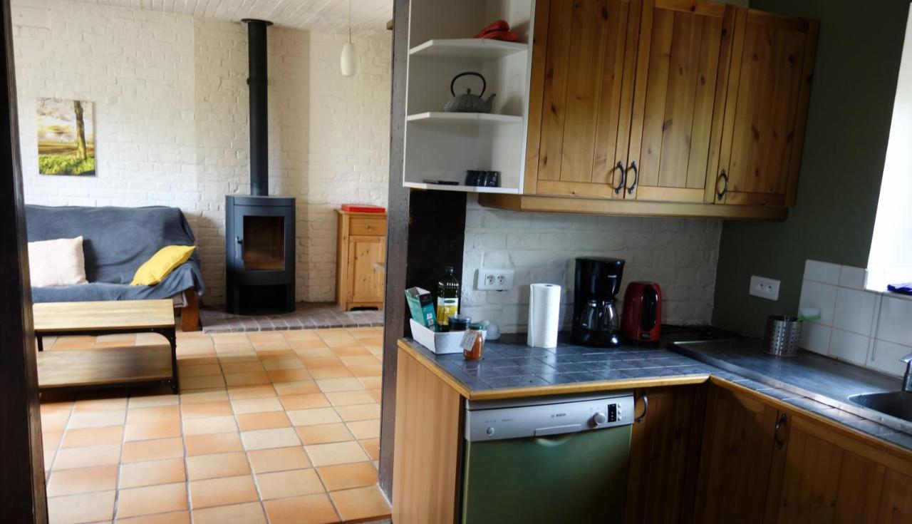 Gite Rural Les Petites Tetes Leuze-en-Hainaut Exterior photo